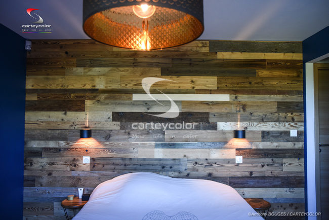 AY-SUR-MOSELLE - Maison déco design moderne, chambre parentale, parement bois, finition haut de gamme - CARTEYCOLOR