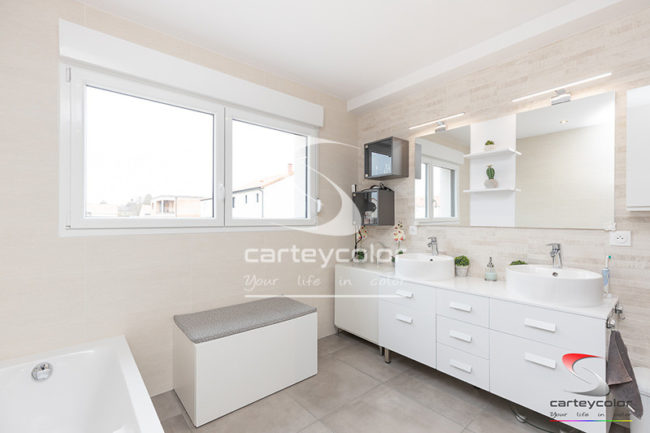 CHARLY-ORADOUR - Maison moderne mise en peinture - CARTEYCOLOR